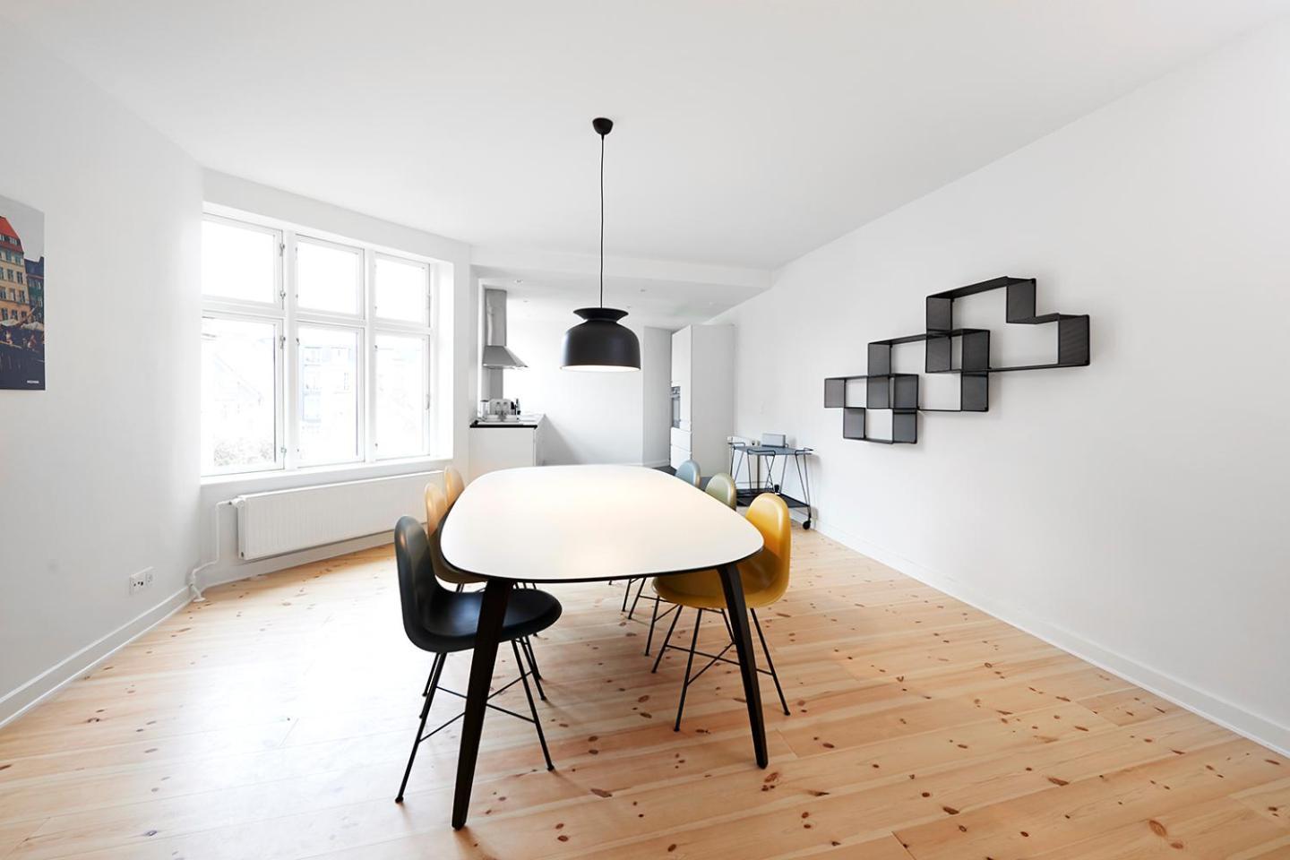 Fantastic 2-bed In Vesterbro Apartment